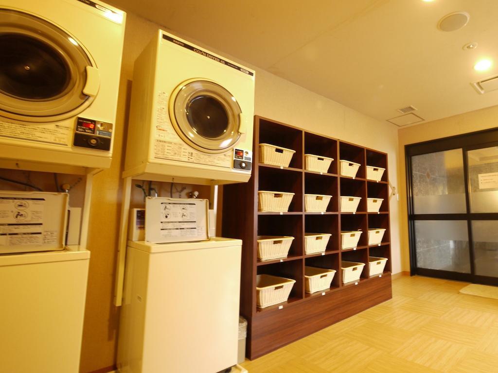 Hotel Route-Inn Chitose Ekimae Екстер'єр фото