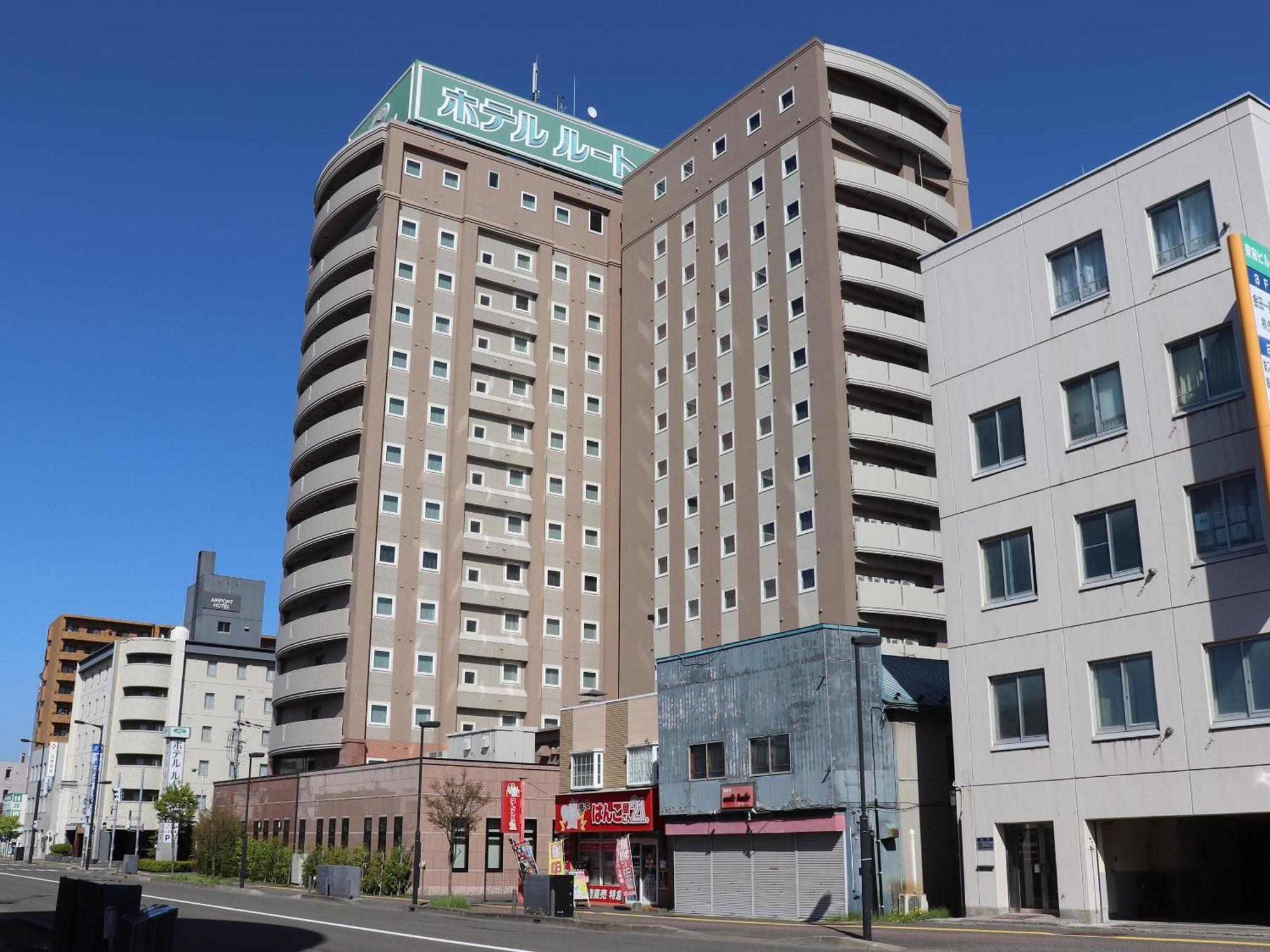 Hotel Route-Inn Chitose Ekimae Екстер'єр фото