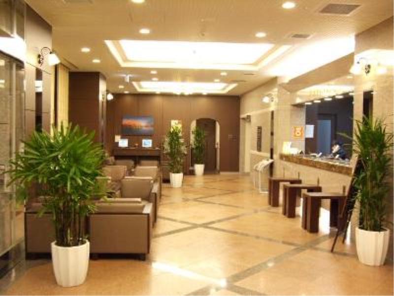 Hotel Route-Inn Chitose Ekimae Екстер'єр фото