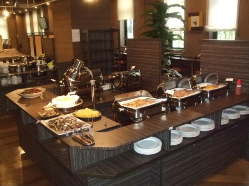 Hotel Route-Inn Chitose Ekimae Екстер'єр фото