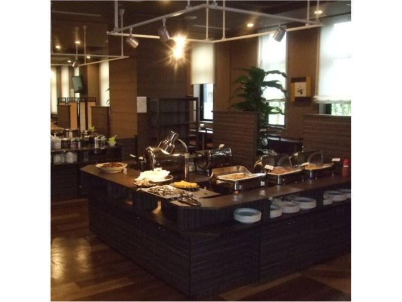 Hotel Route-Inn Chitose Ekimae Екстер'єр фото