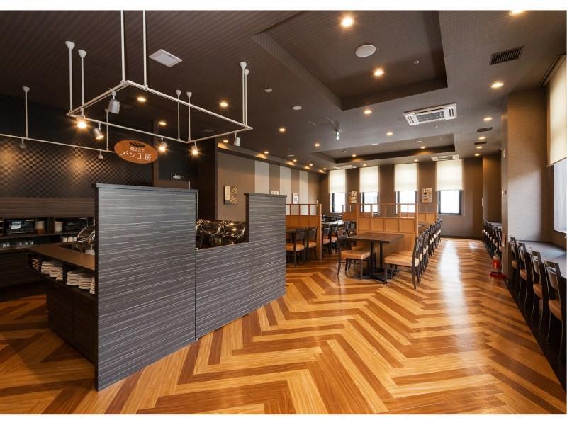 Hotel Route-Inn Chitose Ekimae Екстер'єр фото